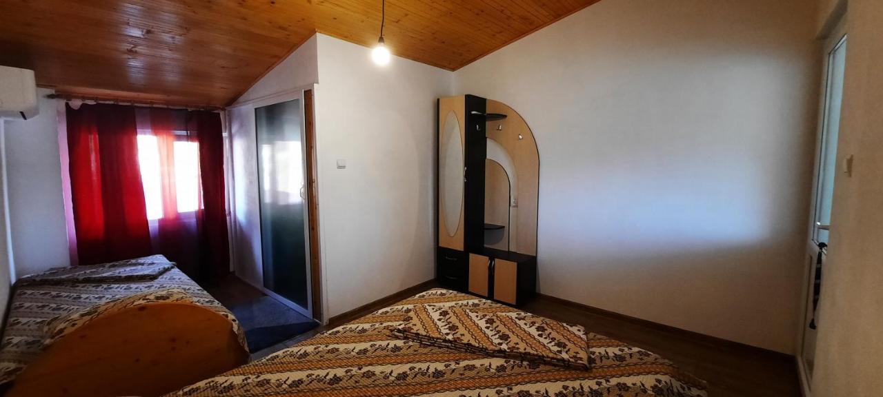 Telteu Florian Hotel Dunatölgyes Kültér fotó