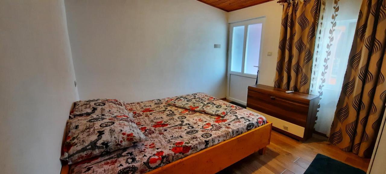 Telteu Florian Hotel Dunatölgyes Kültér fotó